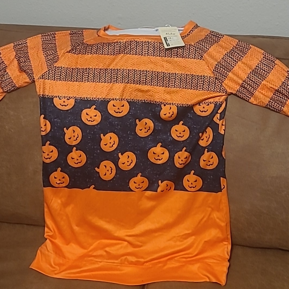Halloween  long sleeve soft short